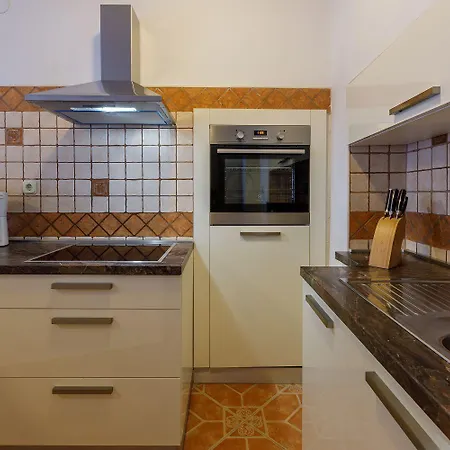 Nur 100 Meter Zum Sandstrand Mit Mediterranem Garten Prázdninový dům