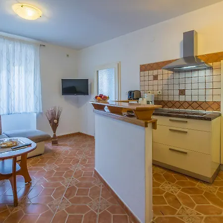 Nur 100 Meter Zum Sandstrand Mit Mediterranem Garten Prázdninový dům
