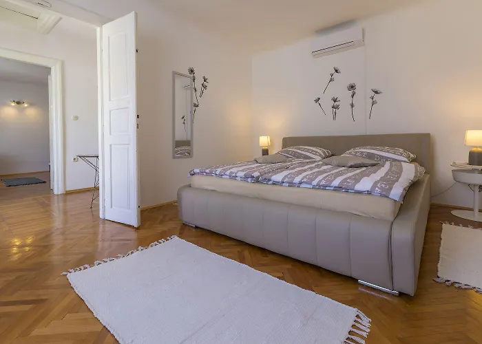 Nur 100 Meter Zum Sandstrand Mit Mediterranem Garten Prázdninový dům Crikvenica